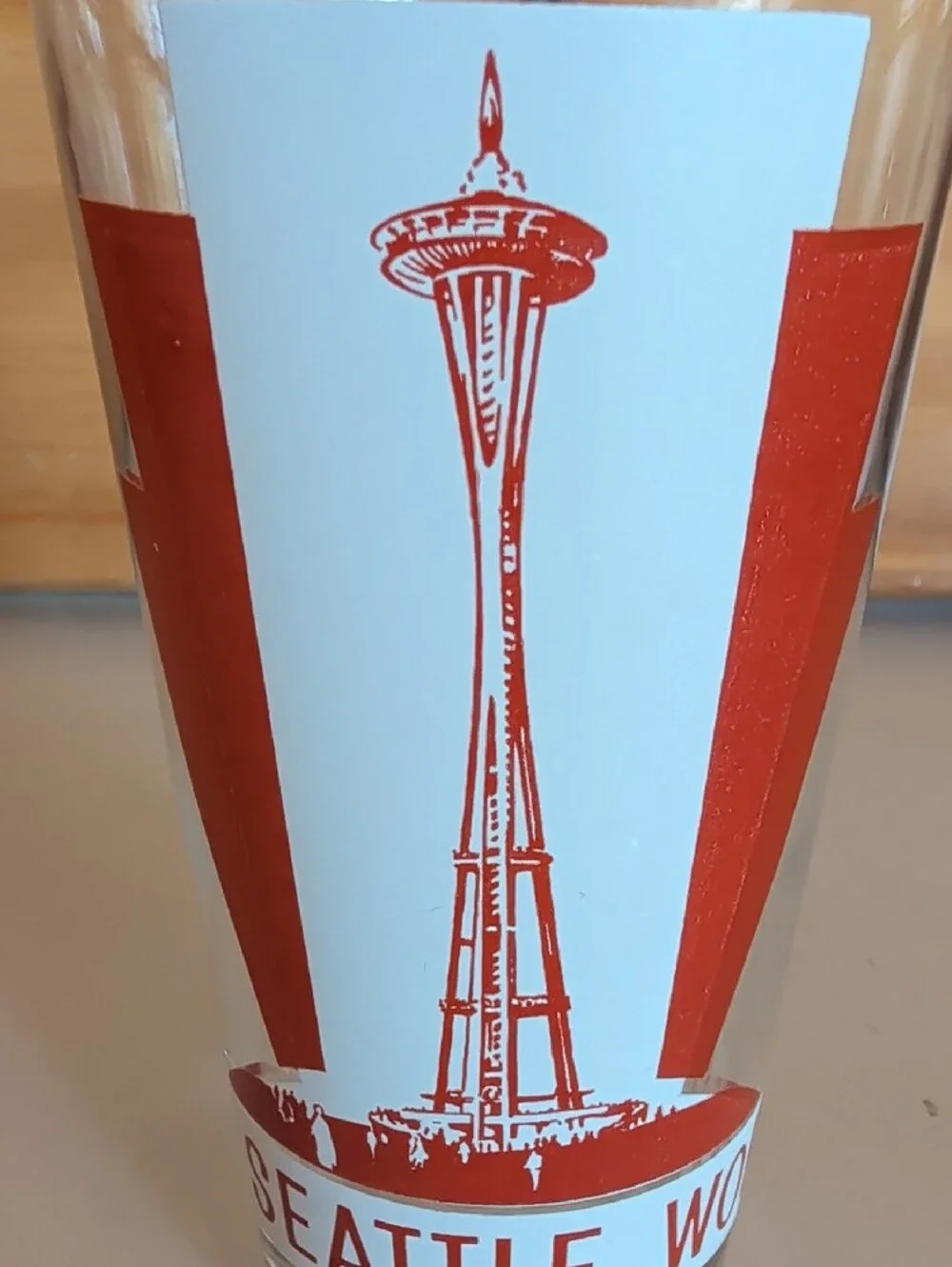 1962 Seattle World Fair Tower Red Graphic Pint Glass.